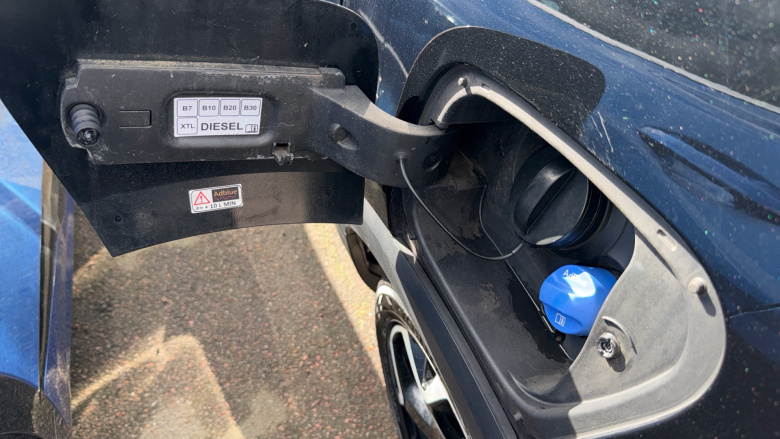 Vauxhall Crossland 1.5 Turbo D [120] Ultimate 5dr Auto Diesel Hatchback